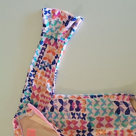 UPF 50 Bell sleeve suit - Picture 3 of 5